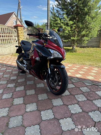 Suzuki GSX-S1000F