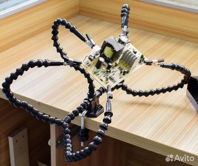 Третья рука для сборки хобби пайки