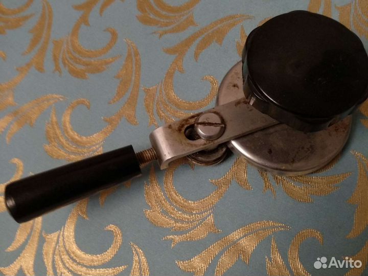 Закаточная машинка