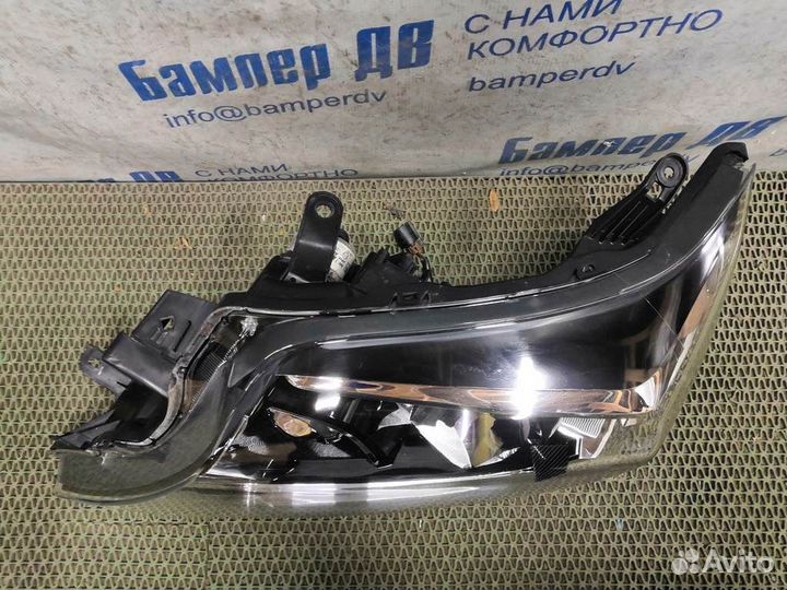 Фара toyota land cruiser prado GRJ150 перед лево