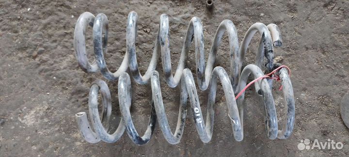 Пружина задняя Nissan Almera Classic B10