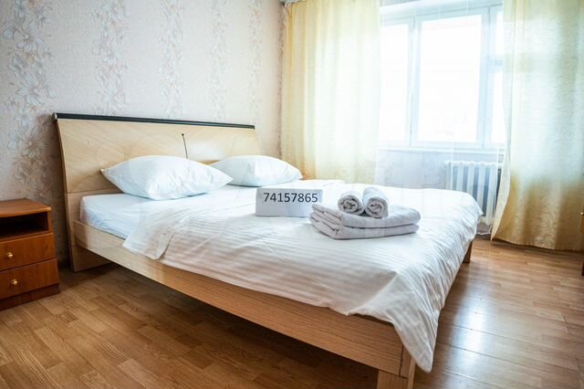 2-к. квартира, 80 м², 8/10 эт.
