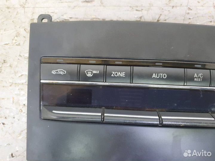 Блок управления климат-контроля Mercedes E-Class