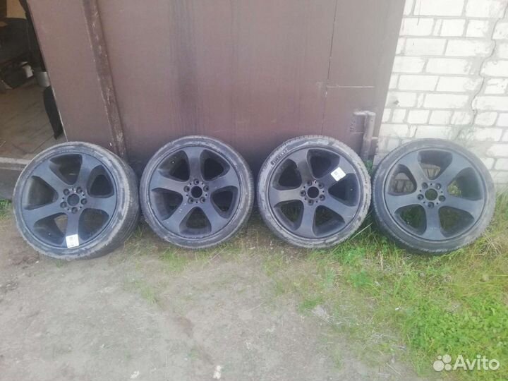 Pirelli P Zero Rosso 255/40 R19