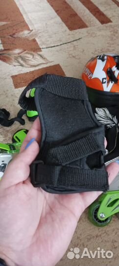 Ролики раздвижные 30-33 с защитой и шлемом