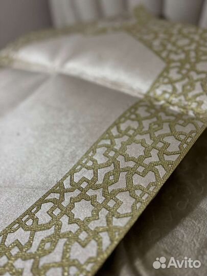 Подарочный ковёр для намаза