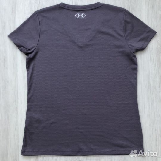 Under Armour Loose Heatgear V-Neck Texture Tee M
