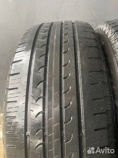 Goodyear EfficientGrip SUV 235/55 R19 105V