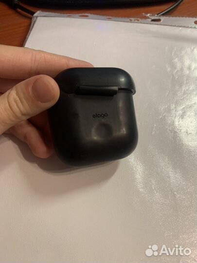 Чехол на Airpods 2