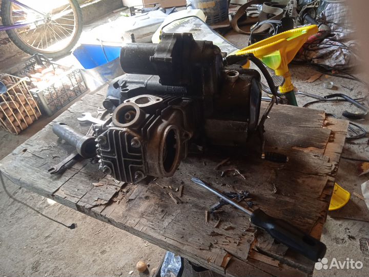 Продам двигатель 72 куб см