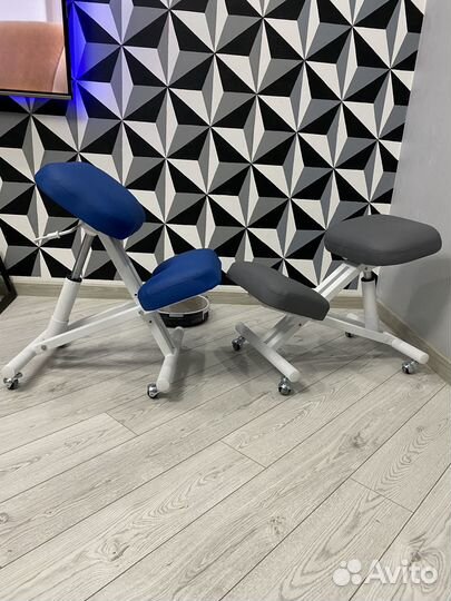 Коленный стул газлифт