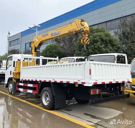 Isuzu Elf с КМУ, 2024