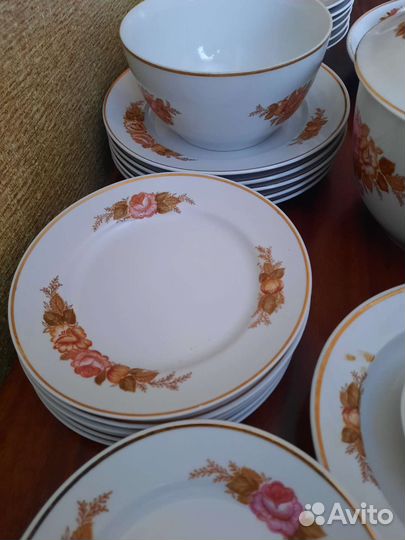 Сервиз столовый