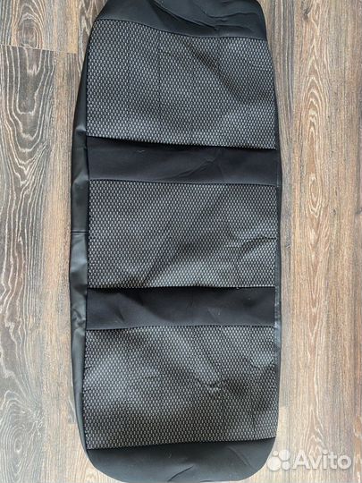 Продам чехлы на лада Х-рей, лада Веста