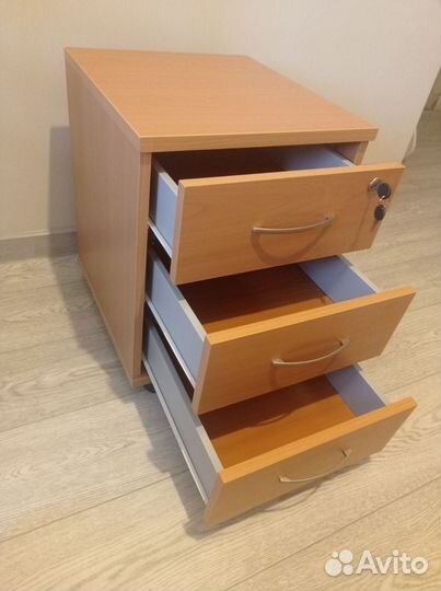 Тумба выкатная