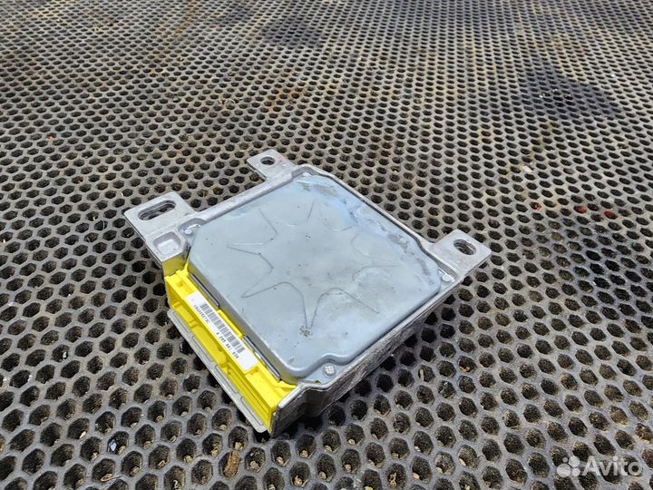 Блок управления подушками безопасности Джилли МК