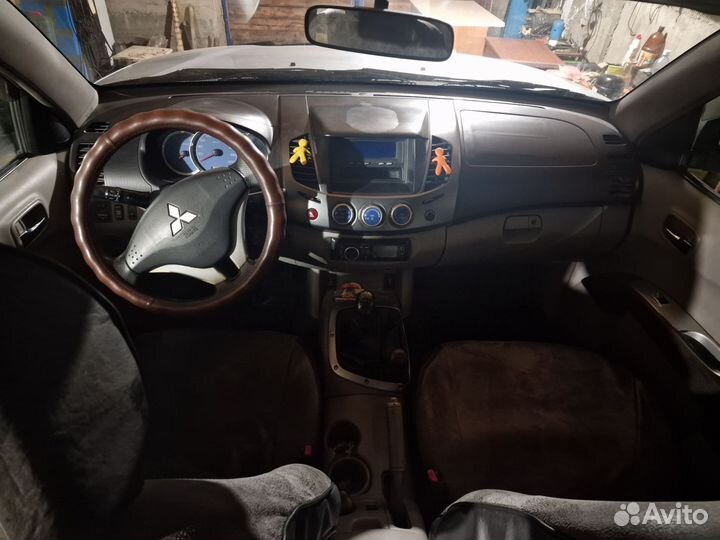 Mitsubishi L200 2.5 МТ, 2007, 112 000 км