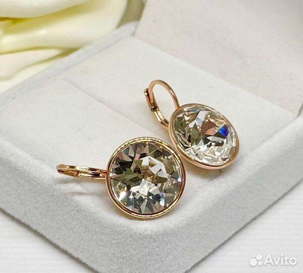 Серьги, цепи, браслеты