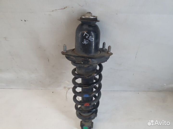 Амортизатор задний правый Toyota Avensis 2