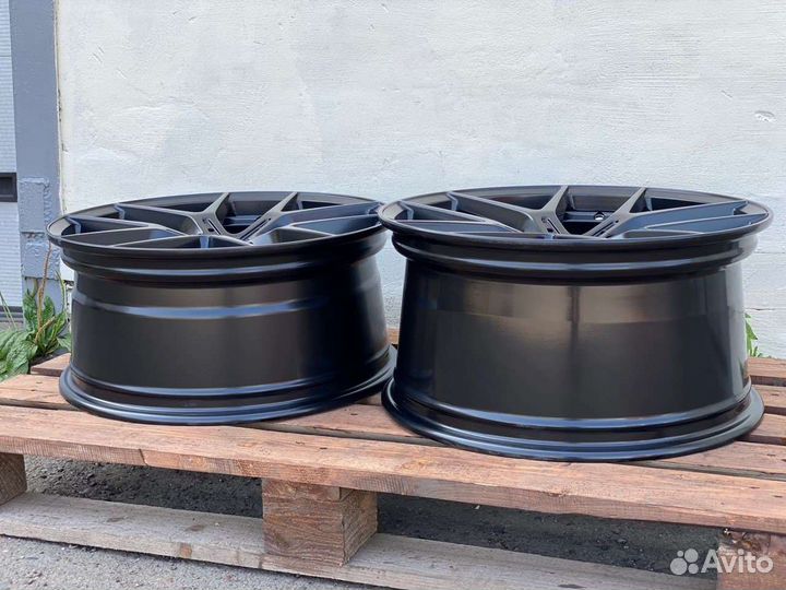 BMW R19 5-120 hre Matt Black