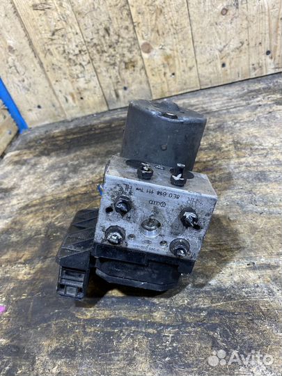 Блок ABS VAG 8E0614111T Арт. 681