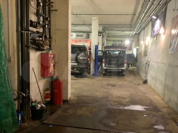 Сдам торговое помещение, 267 м²