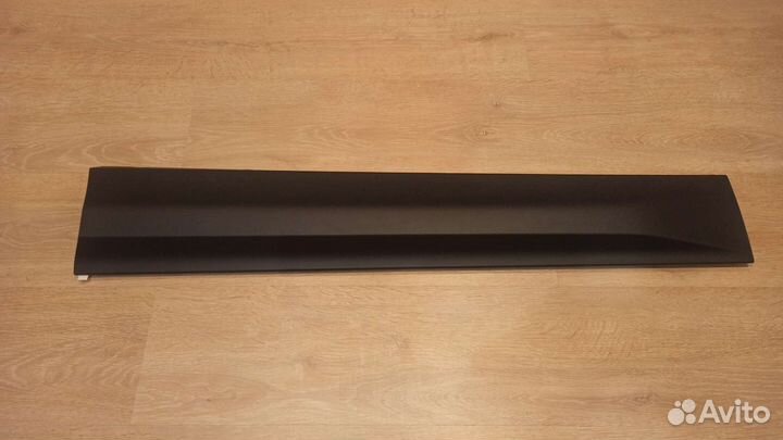 Молдинг двери передней левой kodiaq