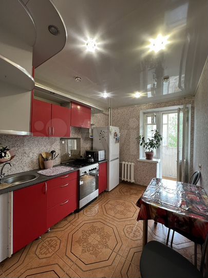 2-к. квартира, 48 м², 2/9 эт.