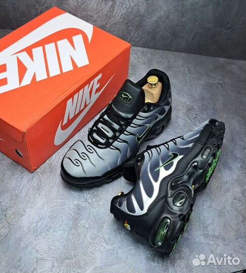 Кроссовки мужские nike air max tn plus