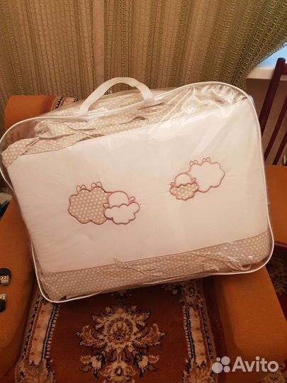 Комплект в детскую кроватку