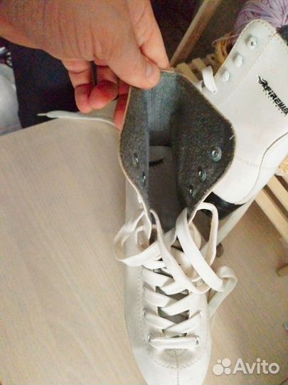 Коньки фигурные