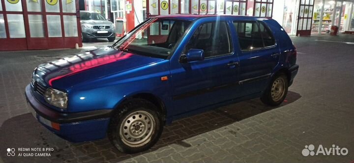 Volkswagen Golf, 1993
