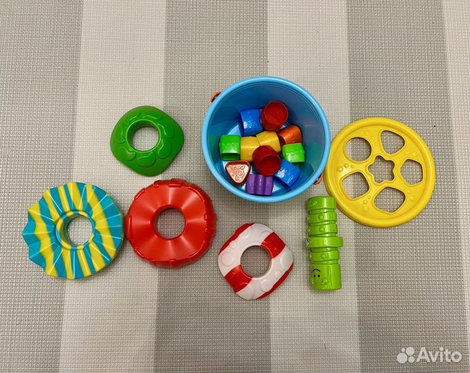 Развивающие игрушки пакетом, цена за все