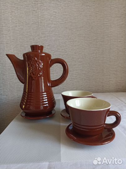 Глиняный кувшин