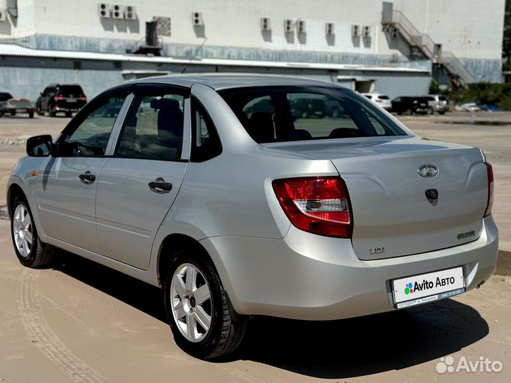 LADA Granta 1.6 МТ, 2014, 66 200 км