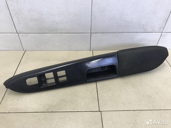 Накладка блока управления стеклоподъемниками SX4 2