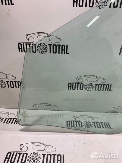 Стекло двери переднее левое Chevrolet Cruze J300