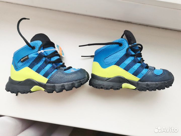 Ботинки детские adidas 21