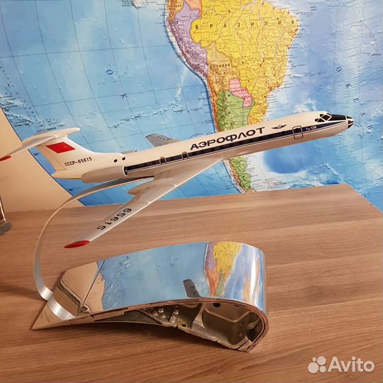 Модель самолета Ту-134 (начало 1970-х )