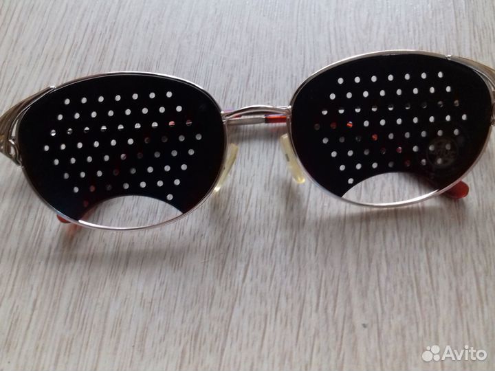 Очки-тренажеры