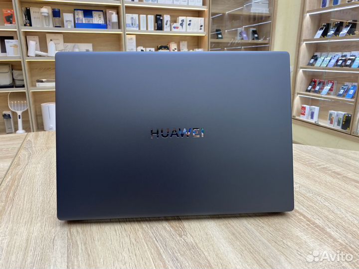 Huawei Matebook D16 16/512 (i3-1215U)