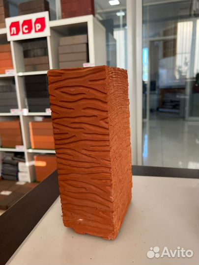 Кирпич полнотелый марка 200.Полуторный