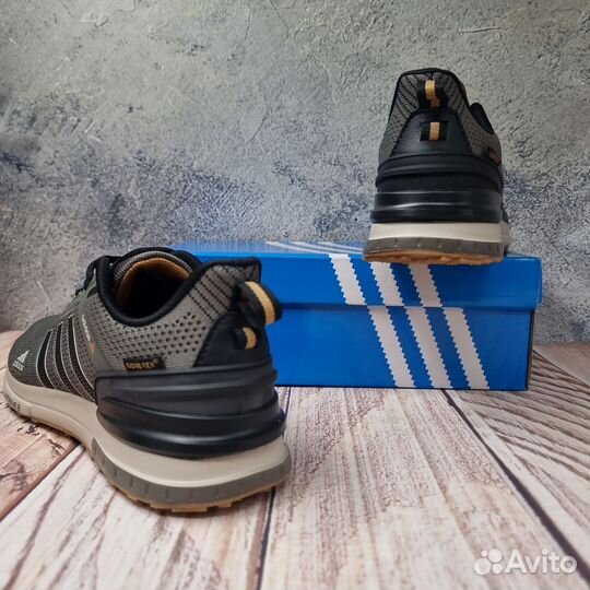 Кроссовки мужские Adidas Classic