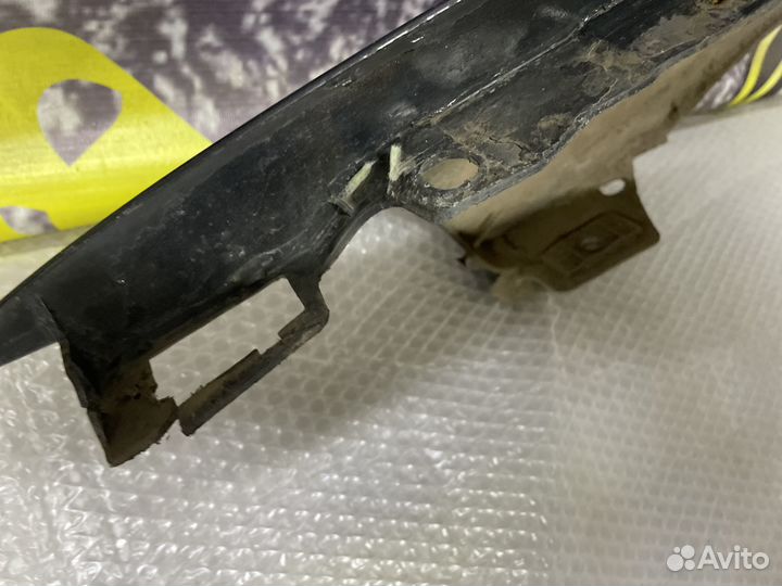 Крыло переднее правое Laguna 2 Лагуна 2001-2005