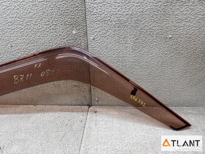 Ветровик передний правый nissan cube