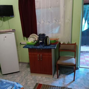 Комната 20 м² в 5-к., 1/1 эт.