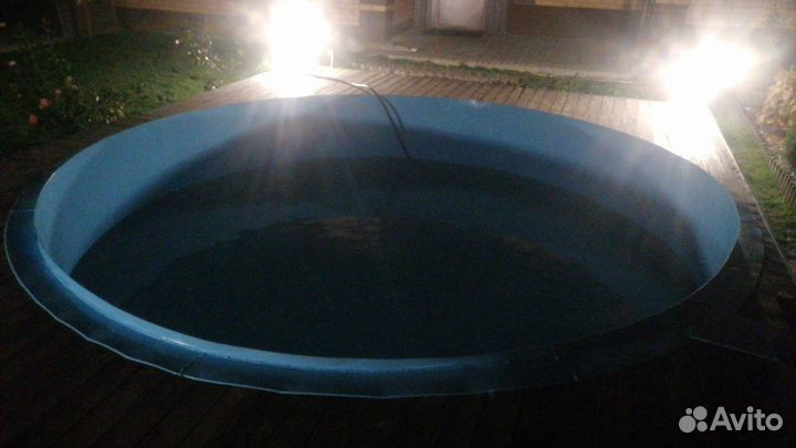 Бассейн из пластика