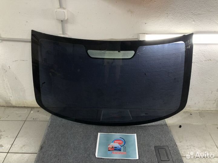Заднее солнезащитное стекло бмв 3 е90