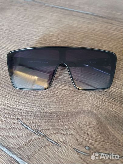 Солнцезащитные очки женские