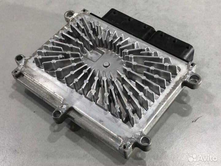 Блок управления двигателем Volvo S40 B5244S4 2007